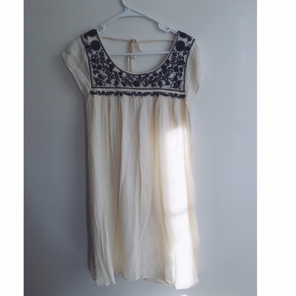 Boho embroidered white dress