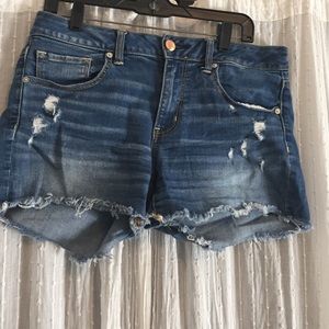 Dark high rise AE shorts