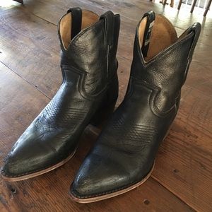 Frye "billy" short boots size 9 1/2