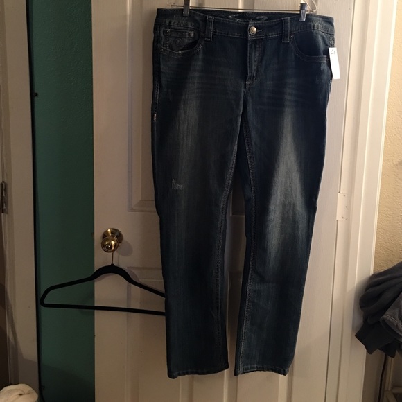 Seven7 Jeans