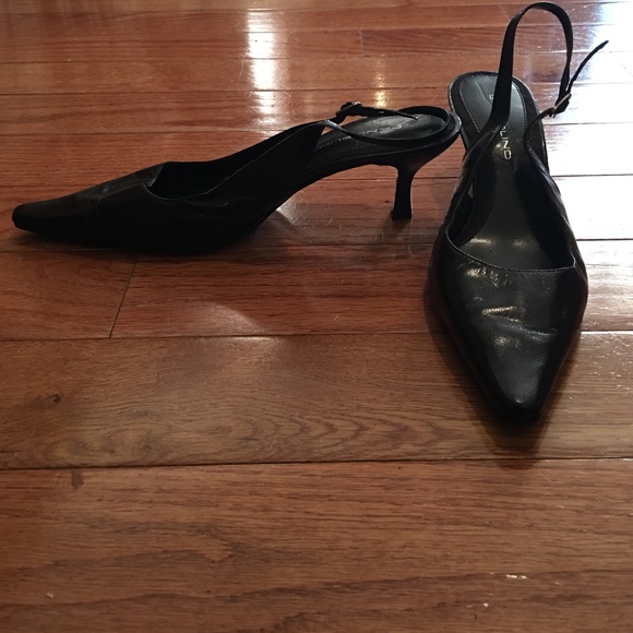 Bandolino strap heals