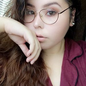 Meet your Posher, Ivy