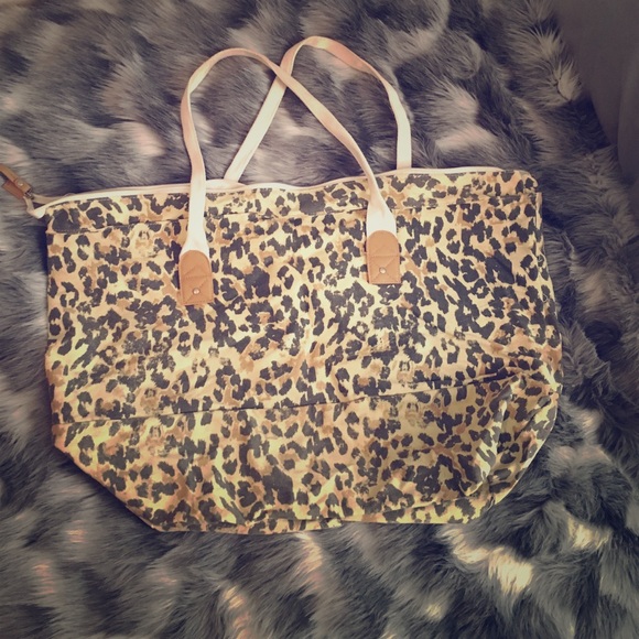 XL Tote leopard print
