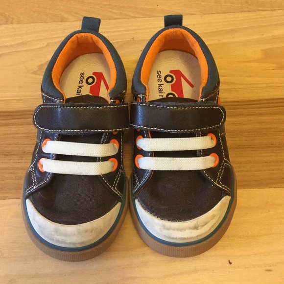 See Kai Run toddler boys sneakers size 7