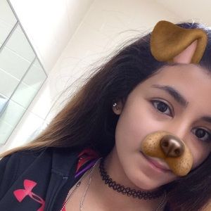 Meet your Posher, Daniela