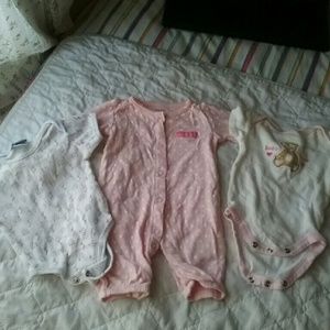 Newborn onsies ( newborn fits 3 months