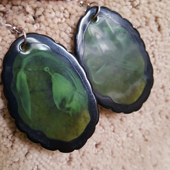 Fish hook plastic faux crystal rock earrings