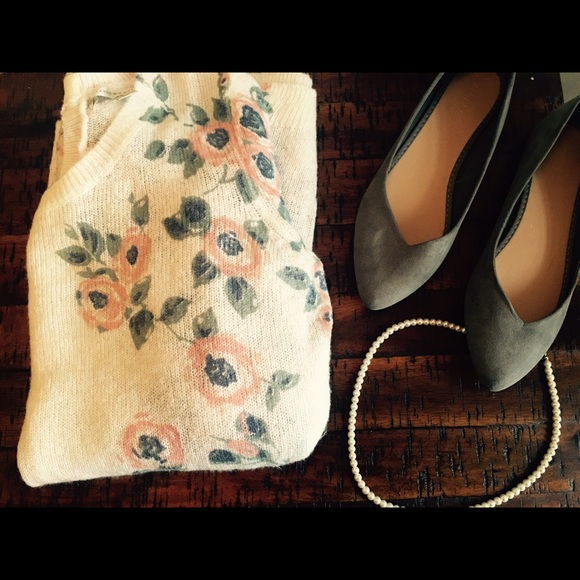 LC Lauren Conrad floral sweater