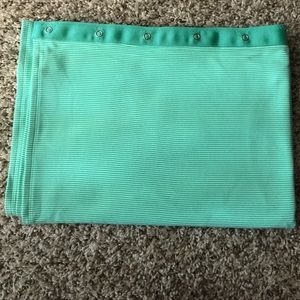 Lululemon Vinyasa snap scarf