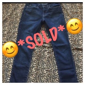 ❌❤️ SOLD❤️❌Modern Skinny LEVIS signature jeans