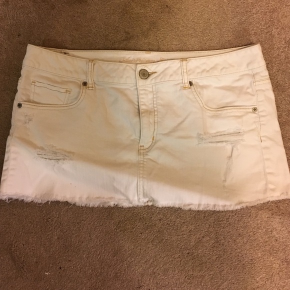 White distressed denim mini