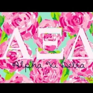 Hello! In search of alpha xi delta apparel! 💙💛