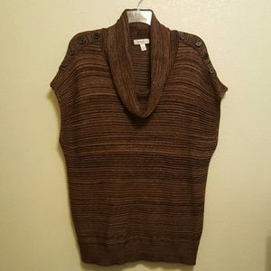 Cowl neck accent piece