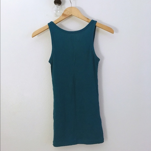 GAP Favorite Tank - Picture 2 of 3