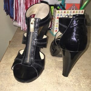 Micheal Kors heels