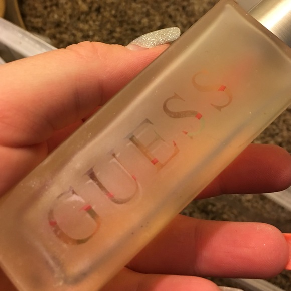 Authentic guess perfume - Picture 3 of 3