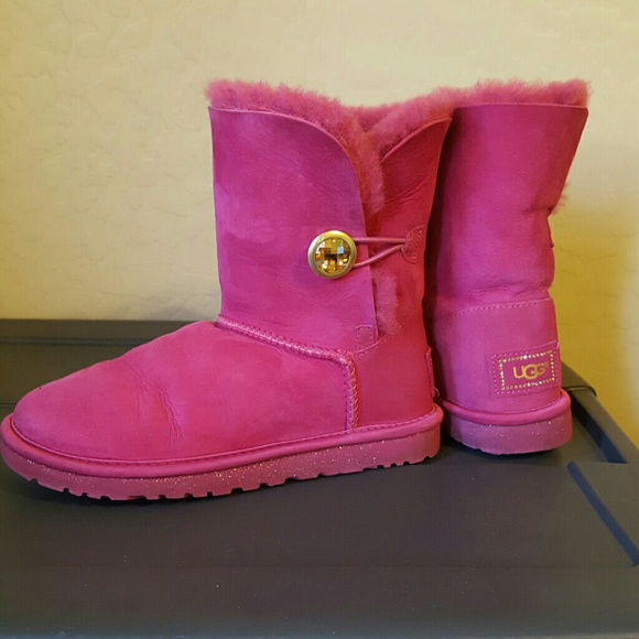 uggs with rhinestones on them
