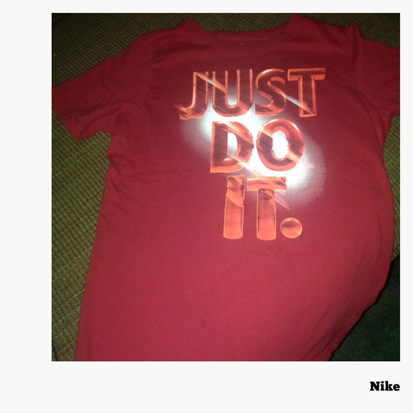 Boy's Nike Tee Shirt