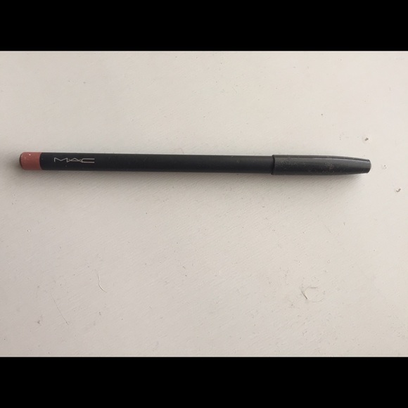 Boldly bare lip pencil