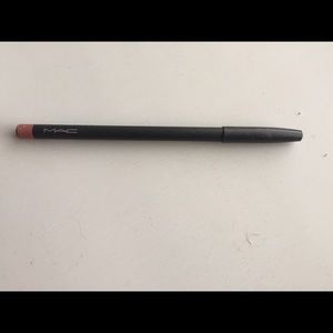 Boldly bare lip pencil