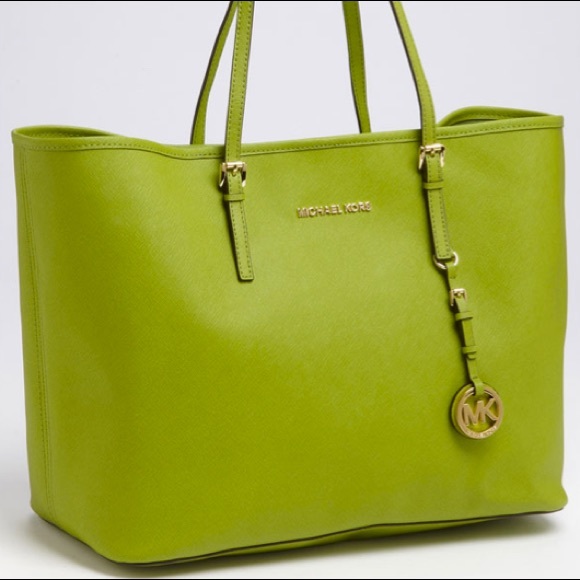 Michael Kors Jet Set Saffiano Tote