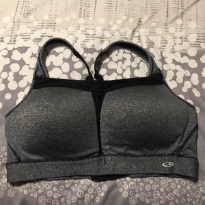 Sports bra