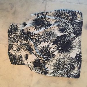 Talbots size 16 black and white shell.