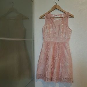 Forever 21 pink lace dress size Small