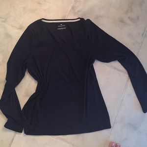 Navy Talbots long sleeve cotton v neck tee shirt.