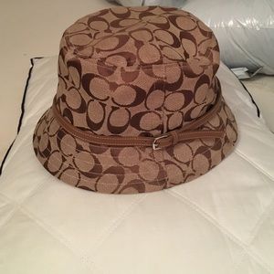 Coach hat