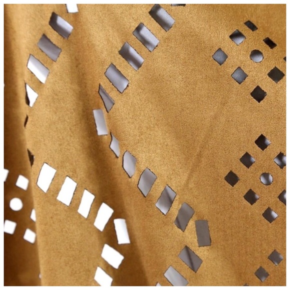 ๐Vegan Suede Laser Cut Fringe Infinity Scarf B81 - Picture 4 of 4