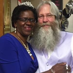 Meet your Posher, Ceola