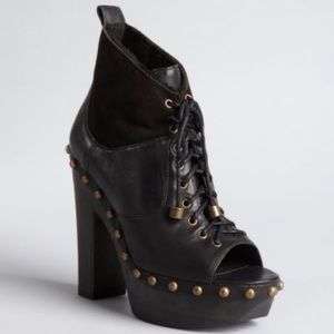 Black Leather Open Toe KOOLABURRA Boots