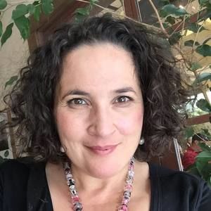 Meet your Posher, Janeane