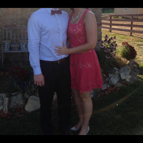 •DRESS• - Picture 4 of 4