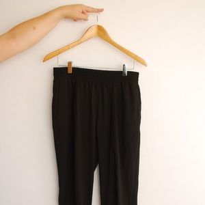 WAYF Black Joggers