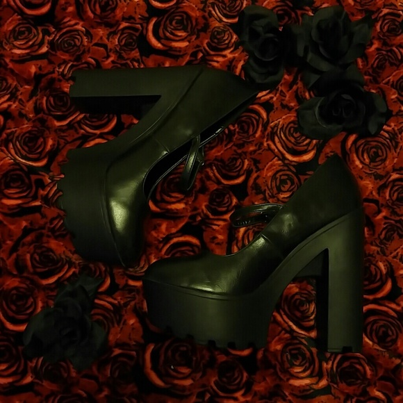 Shoe Republic LA Shoes - Goth maryjane platform heels