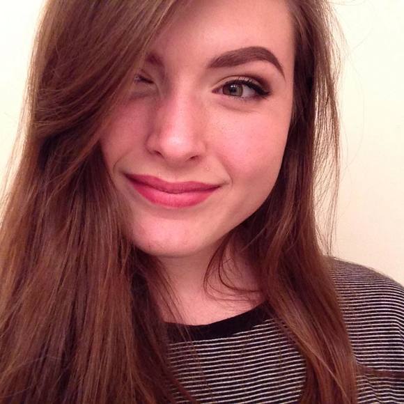 Meet your Posher, Kelly