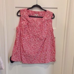 Patterned tank top with neck detail