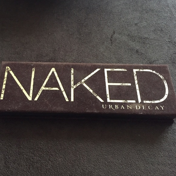 Make up eye shadows