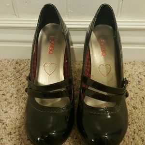 BONGO Black Double Strap Mary Jane's NWOT