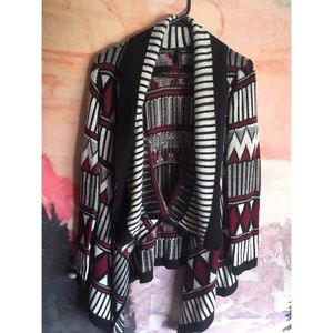 ‼️SALE‼️ Aztec Pattern Cardigan