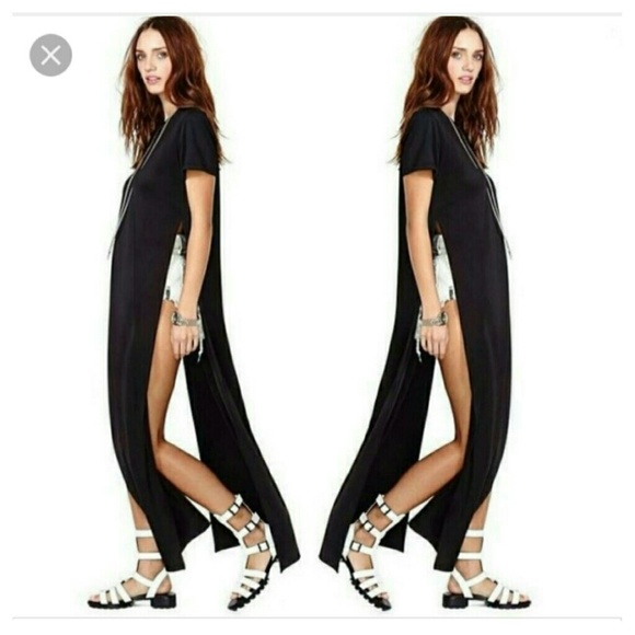 ****SOLD****Long black top with side splits