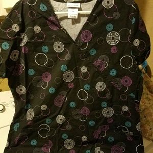 Worn 1 time scrub top