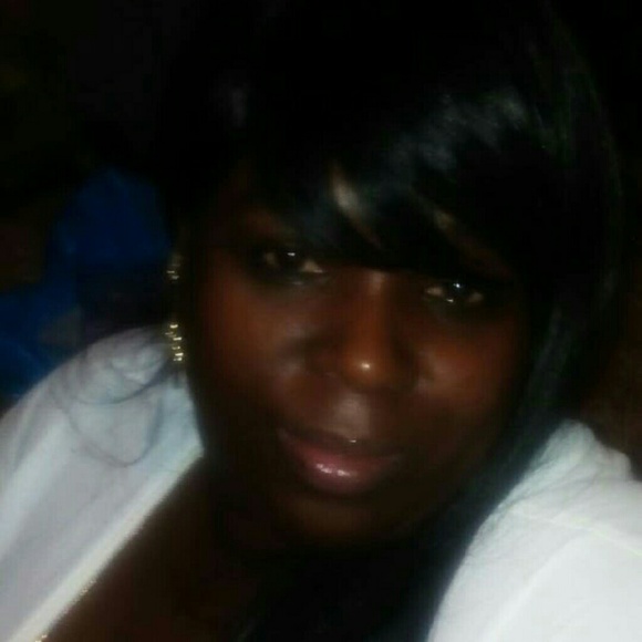 Meet your Posher, Rosa - Picture 1 of 1