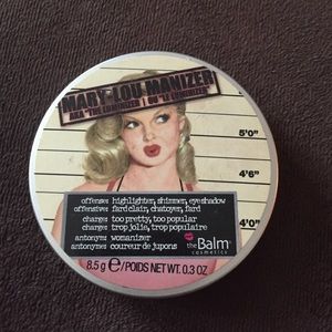 Highlighter powder