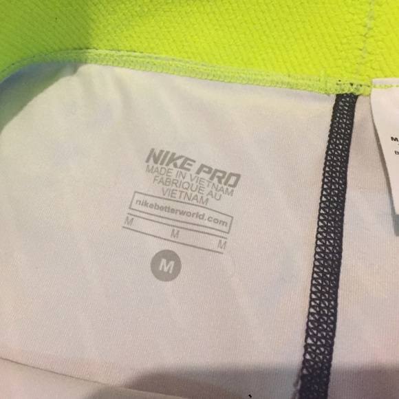 Striped Nike pro - Picture 3 of 3