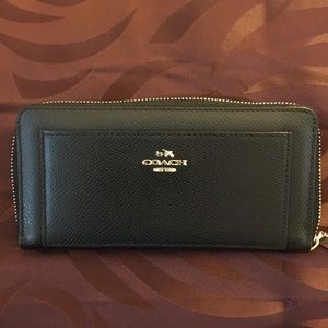 Coach Black Accordion Wallet