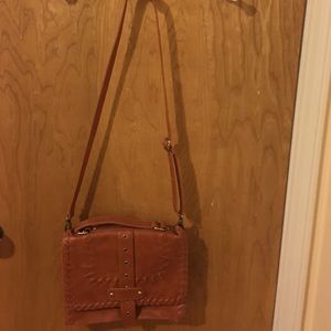 Cross body cognac leather