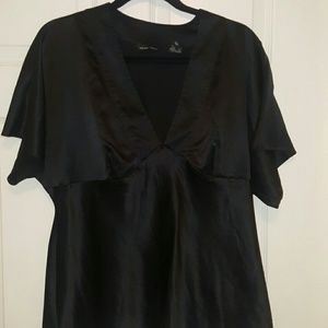 V-neck silky blouse